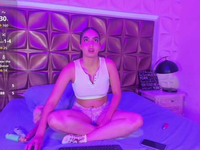 KarolayRose live cam on BongaCams