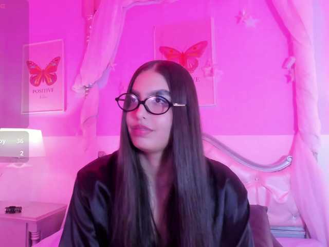 KarolayRose live cam on BongaCams