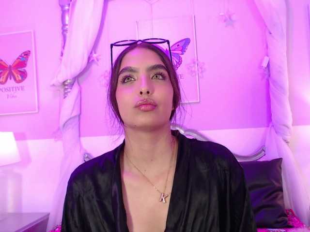 KarolayRose live cam on BongaCams