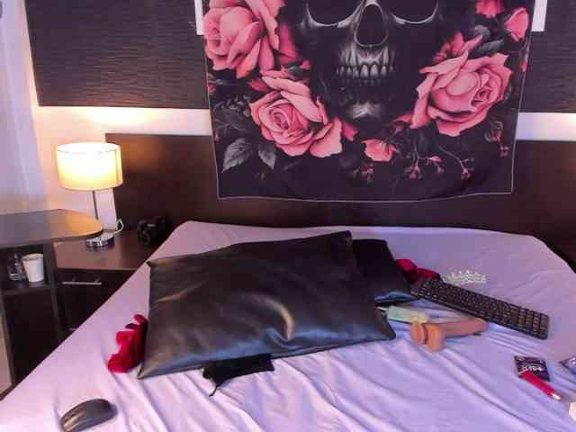 KarolayRose webcam
