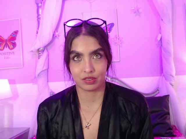 KarolayRose webcam