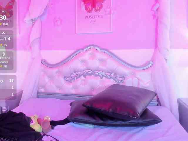KarolayRose webcam