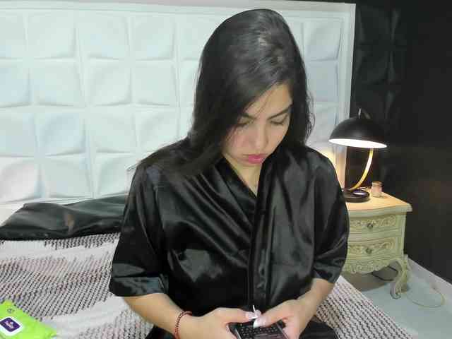 KarolayRose Live Webcam on BongaCams