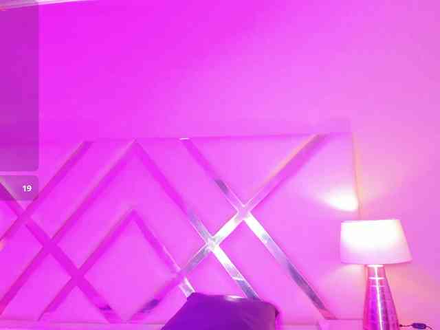 KarolayRose webcam