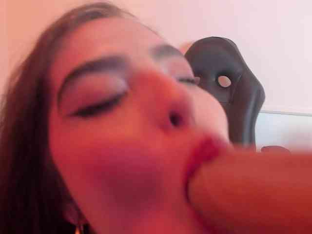 KarolayRose webcam