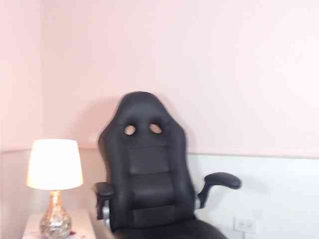 KarolayRose webcam