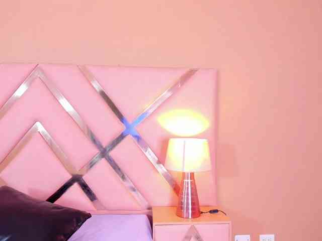 KarolayRose webcam