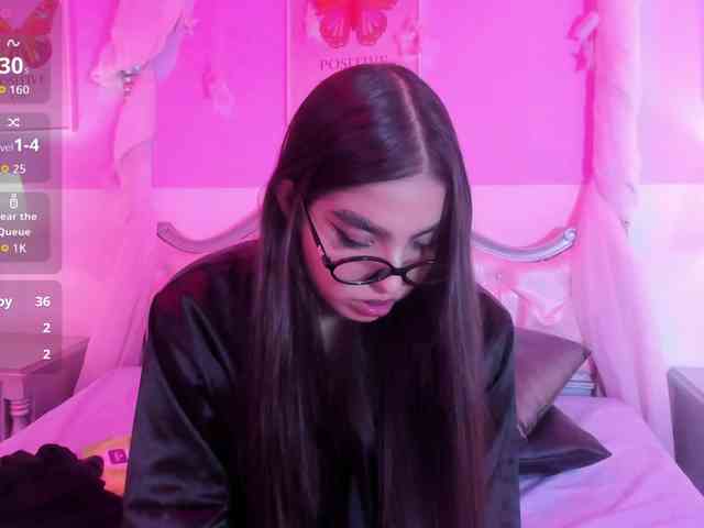 KarolayRose webcam