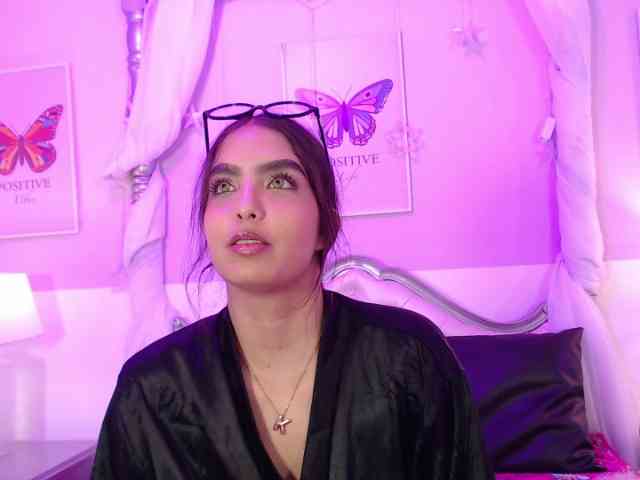 KarolayRose webcam