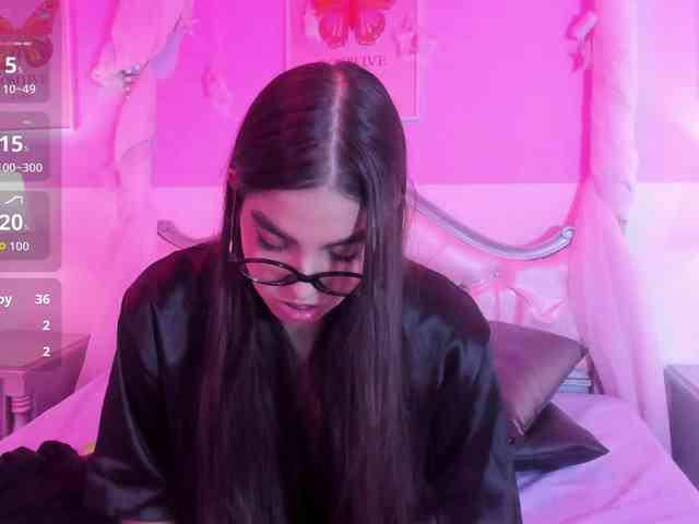 KarolayRose webcam