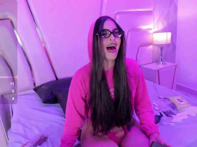 KarolayRose webcam