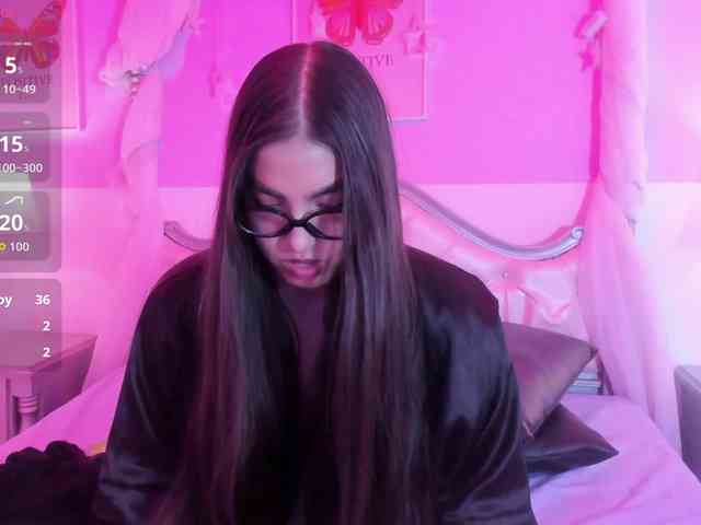 KarolayRose webcam