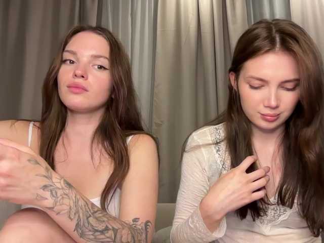 heybeautygirls1 live cam on BongaCams