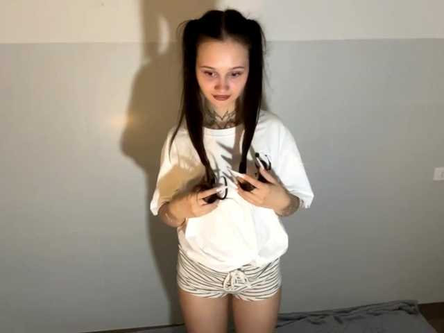 GertudeLagman live cam on BongaCams