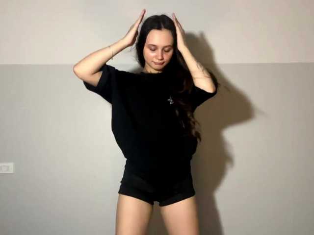 GertudeLagman live webcam show