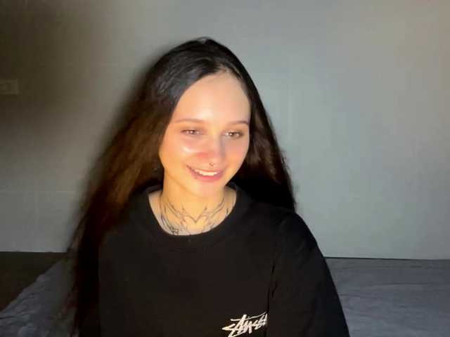 GertudeLagman live webcam show