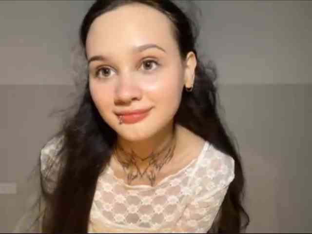 GertudeLagman Sex Cam Show