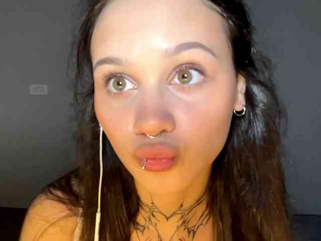 GertudeLagman webcam
