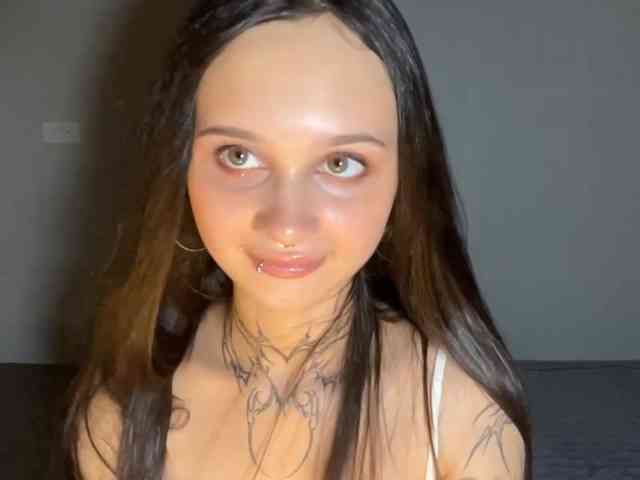 GertudeLagman webcam