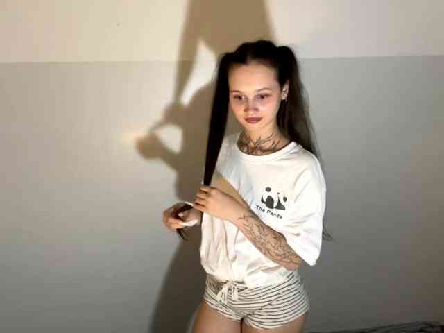GertudeLagman webcam