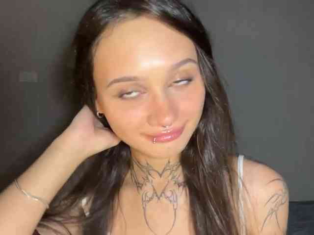 GertudeLagman webcam