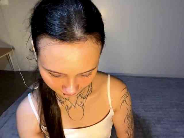 GertudeLagman Live Webcam on BongaCams