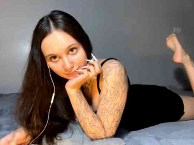 GertudeLagman webcam
