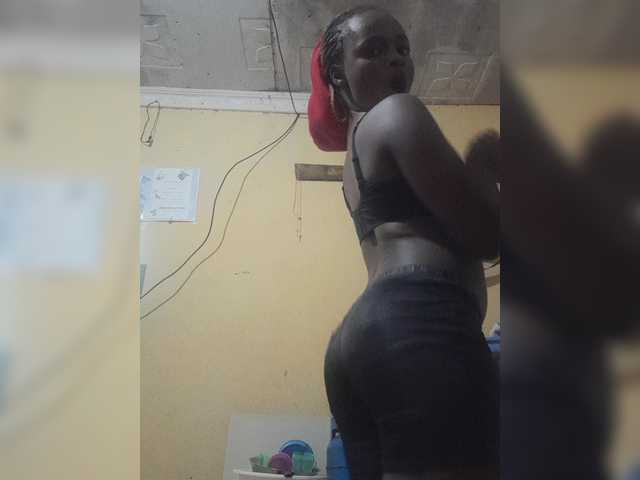 Sonia-Liv live cam on BongaCams