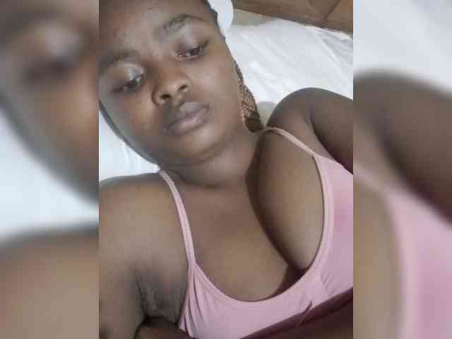 Sonia-Liv webcam