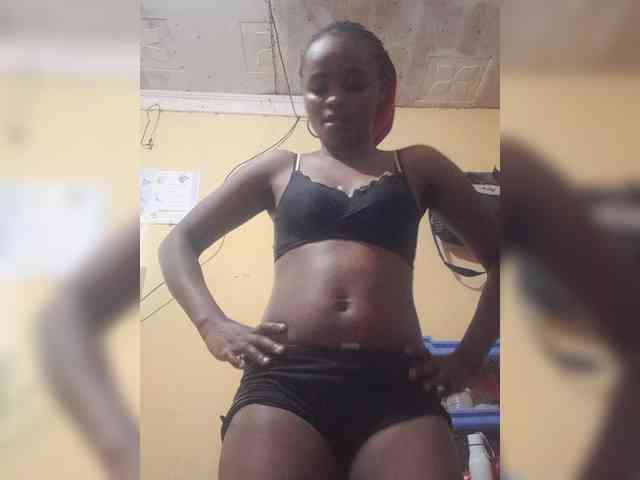 Sonia-Liv webcam