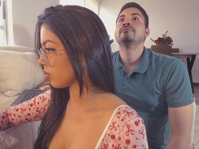 SaraRoss live webcam show
