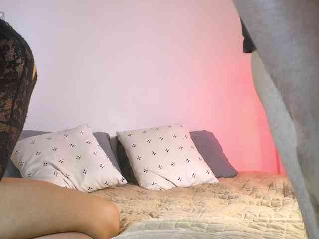 SaraRoss webcam