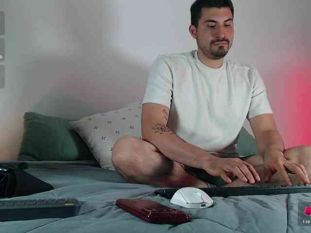 SaraRoss webcam