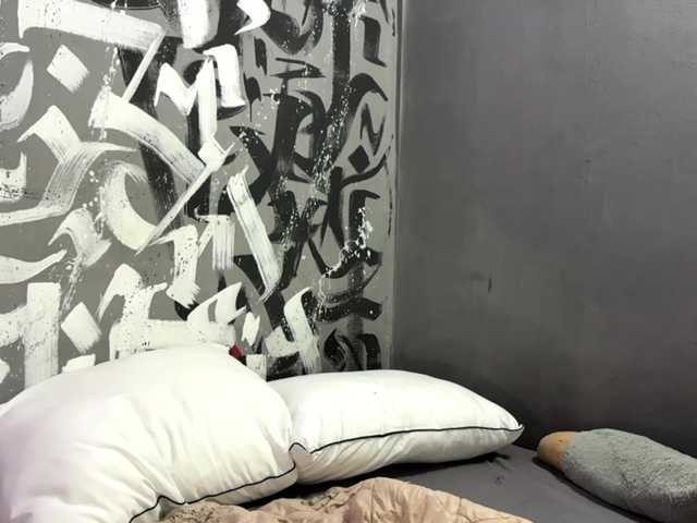 LakeshiaBuesing live cam on BongaCams