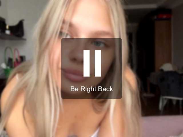 LakeshiaBuesing live cam on BongaCams
