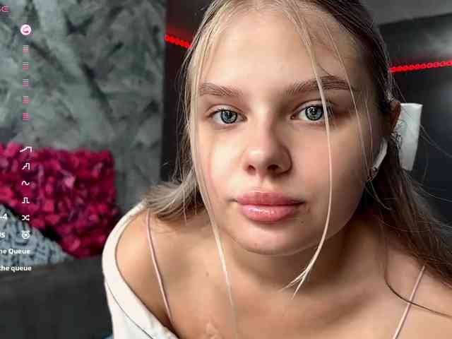 LakeshiaBuesing Sex Cam Show
