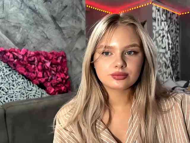 LakeshiaBuesing Sex Cam Show