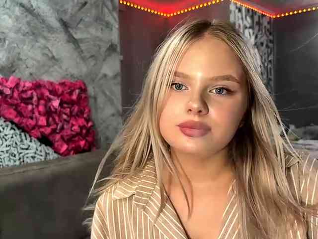 LakeshiaBuesing Sex Cam Show