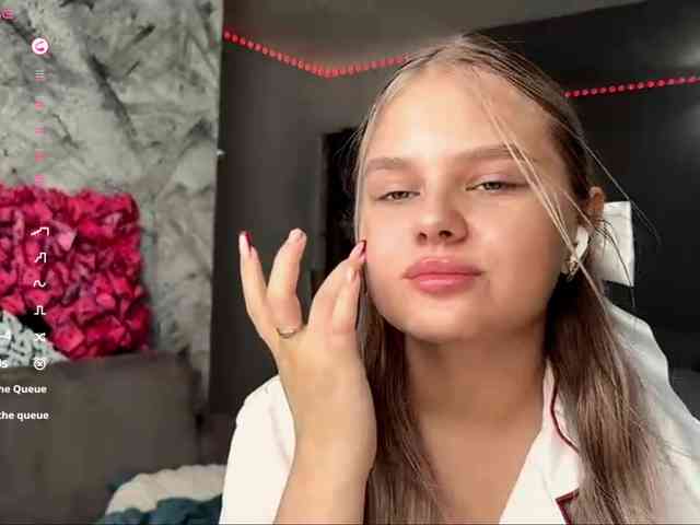 LakeshiaBuesing Sex Cam Show