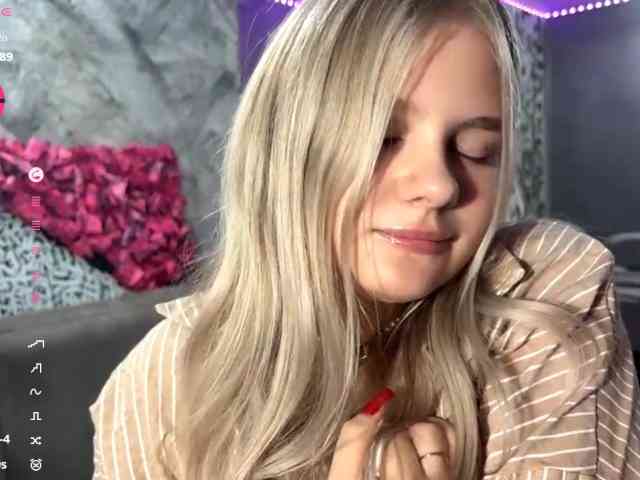 lakeshiabuesing's live room