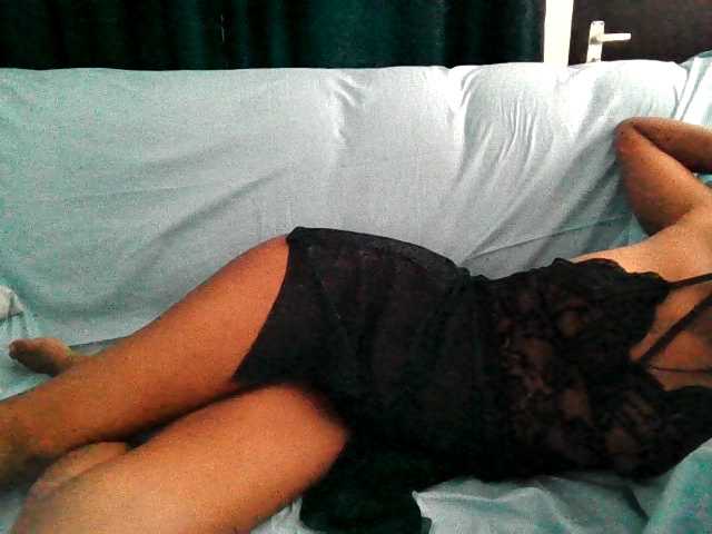 Violetlove live webcam show