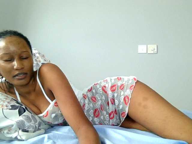 Violetlove live cam on BongaCams