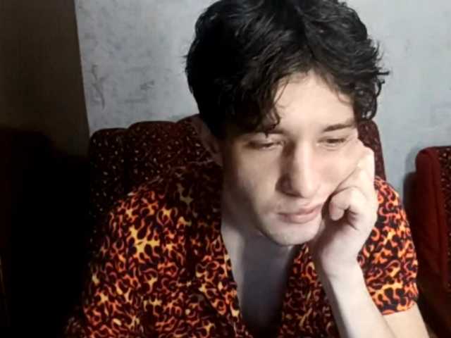 Tarantylini live webcam show