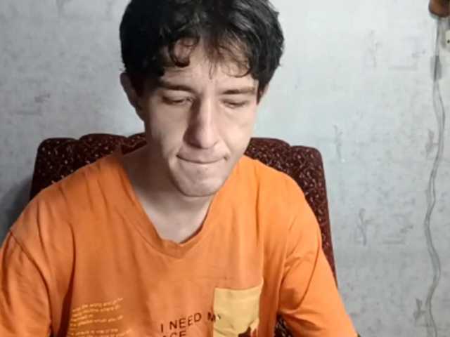 Tarantylini live webcam show