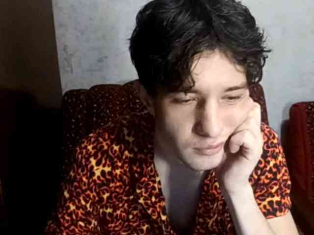 Tarantylini Live Webcam on BongaCams