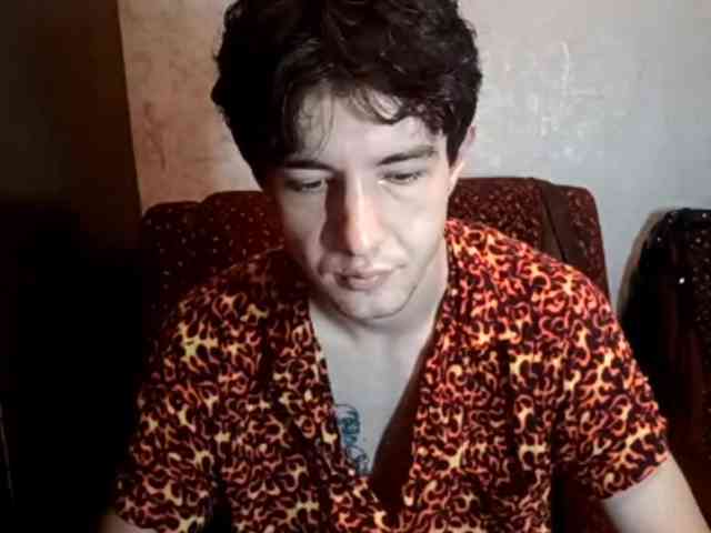 Tarantylini Live Webcam on BongaCams