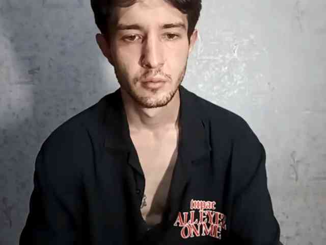 Tarantylini Sex Cam Show