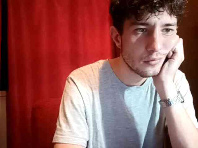 Tarantylini Sex Cam Show