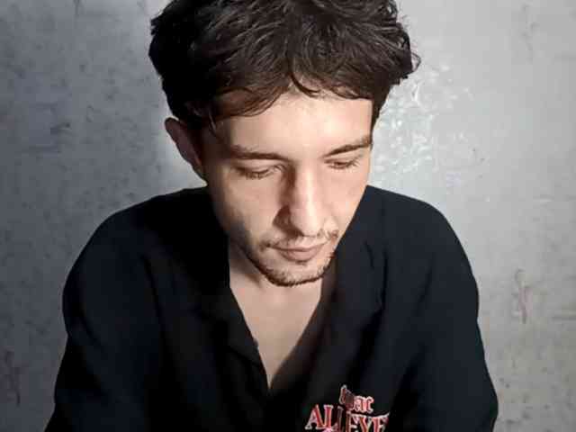 Tarantylini Sex Cam Show