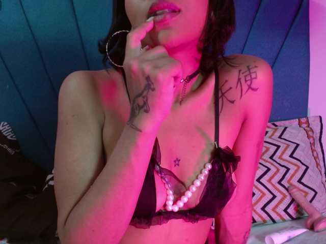 Samira-wish live cam on BongaCams